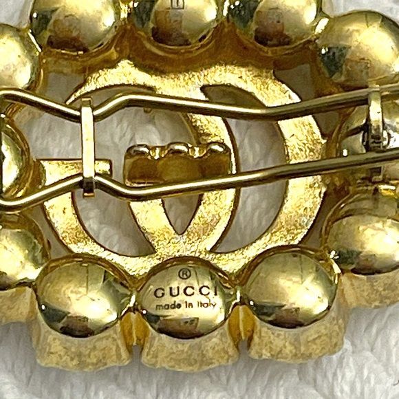 Gucci Marmont Faux Pearl Hair Clip - Picture 4 of 4